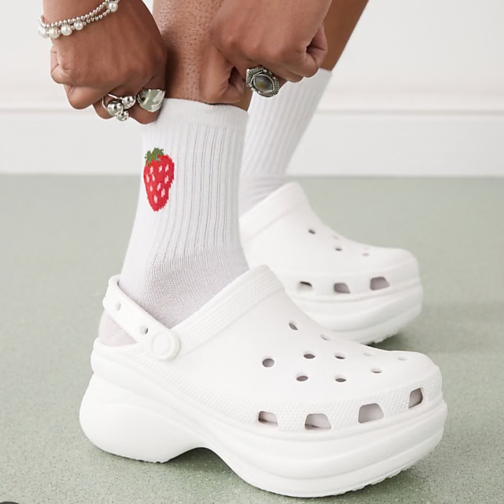 Crocs Classic Bae White Platform Size 11 Clogs